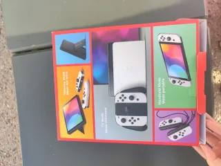Nintendo Switch OLED bianco 