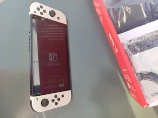 Nintendo Switch OLED bianco 