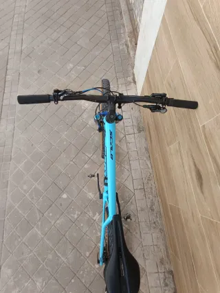 Bicicleta Scott Scale carbono Talla S
