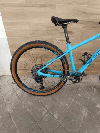 Bicicleta Scott Scale carbono Talla S