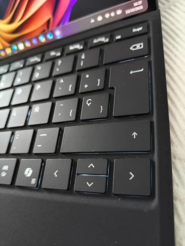 Microsoft Surface Pro 13" Snapdragon X Elite