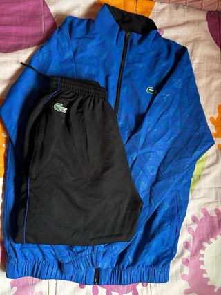Chándal azul con logo Lacoste