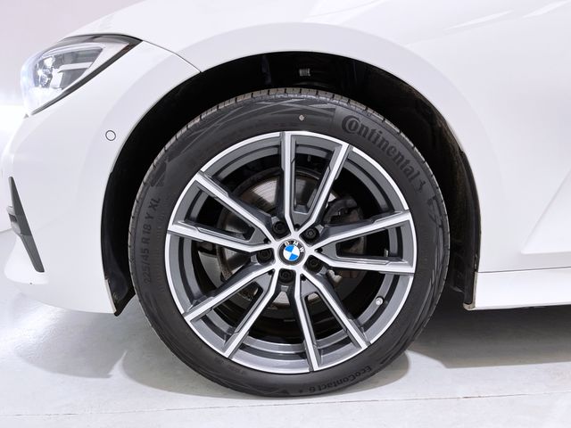 BMW Serie 3 - 320d Touring xDrive Sport Line