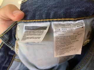 Pantalones Levis Talla 42