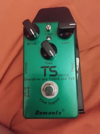 Pedal de guitarra Demonfx TS GREEN.
