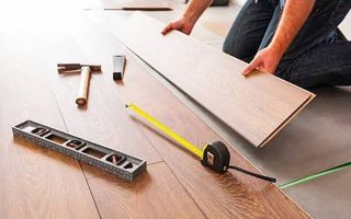 Montaje de suelos porcelanico parquet