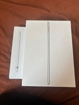 iPad di sesta generazione bianco + Apple Pencil