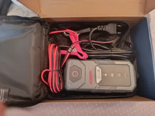 Cargador Batería Coche Bosch C10 12V