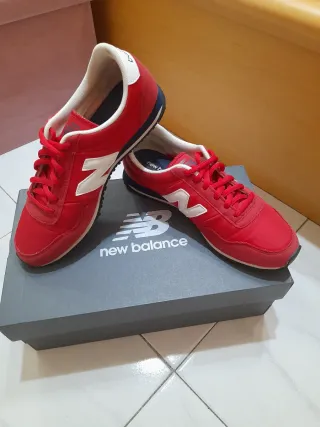 Deportivas New Balance Rojas Ligeras