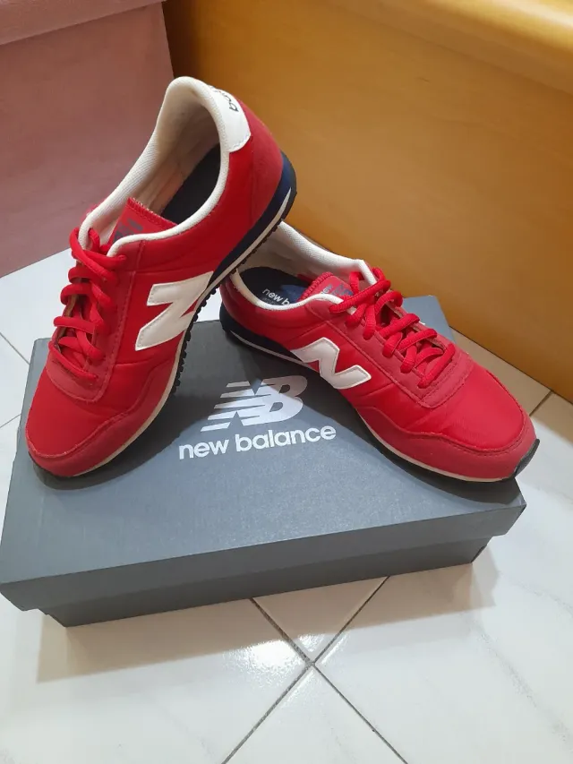 Deportivas New Balance Rojas Ligeras