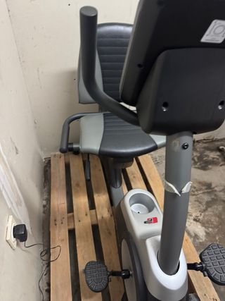 Bicicleta Estática con Respaldo
