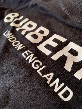 Jersey Burberry Negro