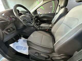 FORD Kuga 2.0 TDCi 150 4x2 ASS Business
