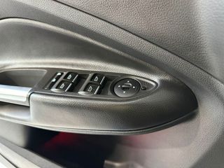 FORD Kuga 2.0 TDCi 150 4x2 ASS Business