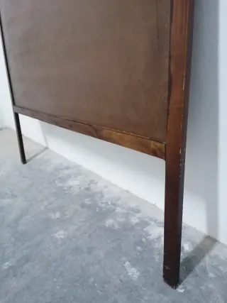 Cabezal de cama vintage de mimbre