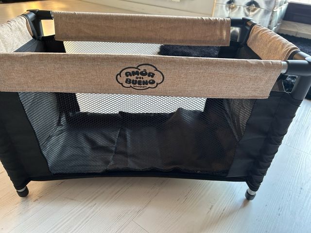 Cuna de viaje para muñecas