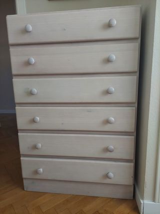 Sinfonier de madera pino blanco, con seis cajones
