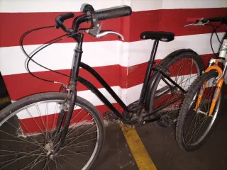 Lote 4 bicicletas (montaña y paseo)