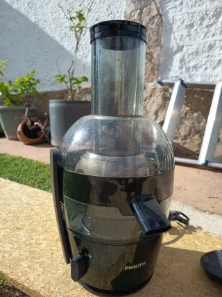 Licuadora Philips Negra