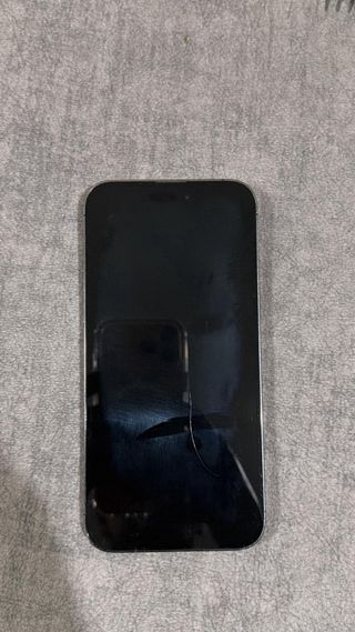 iPhone 14 Pro Max Violeta.