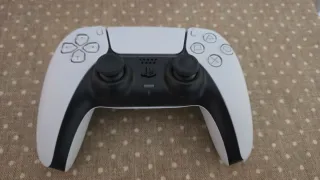 Consola PS5 con Lector Bluray - Modelo CF-1216A