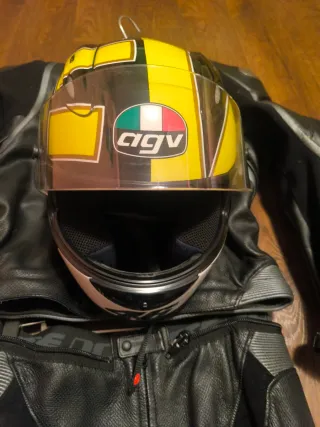 Conjunto Dainese Moto Cuero Negro Rojo