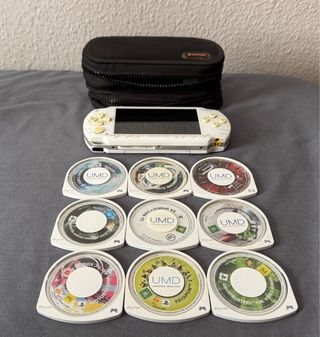 PSP Blanca + 9 Juegos y Película UMD