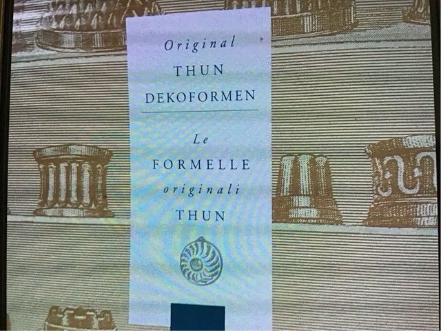 Forma Thun Uccelliera Blu e Bianco