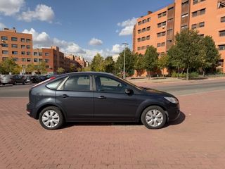 Ford Focus 1.6 GASOLINA 100 CV 5 PUERTAS