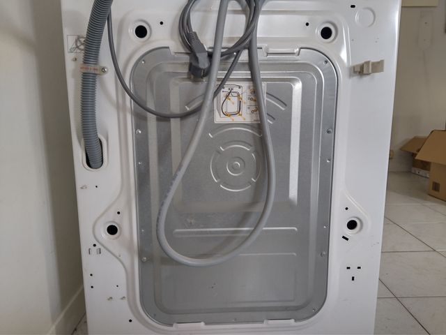 Riparazioni e Pulitura  della Lavatrice