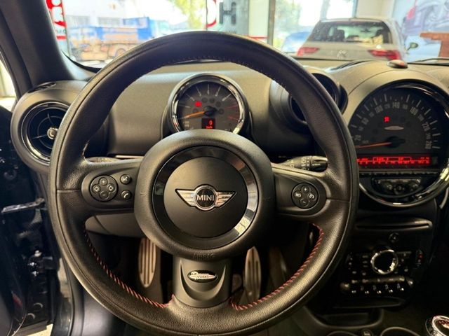 MINI Paceman MINI PACEMAN JOHN COOPER WORKS