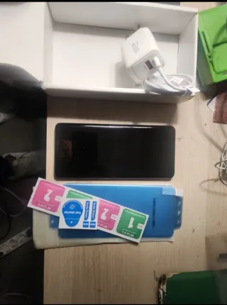 OPPO find X2 come nuovo 
12 RAM+4 256 GB