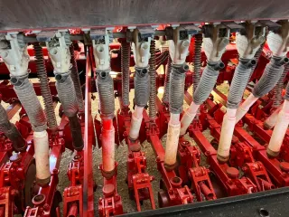 Sembradora Semeato TDNG 320 Seed