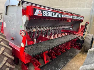 Sembradora Semeato TDNG 320 Seed