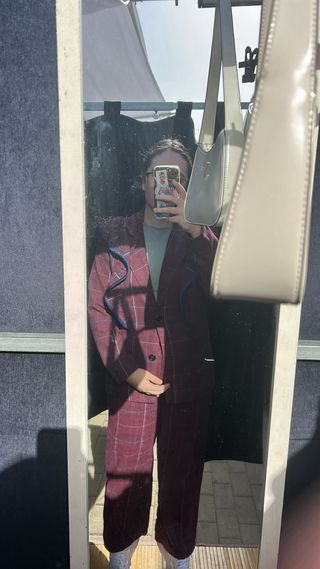 Traje de chaqueta y pantalón a cuadros