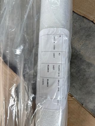 Tende arrotolabili in PVC trasparente con telecomando