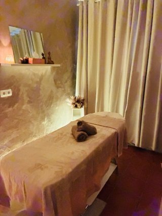 Masaje, masajes, masajista titulada