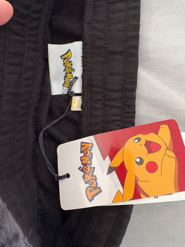 Pantaloni Pokemon Trainer. 9-10 anni. nuovo!