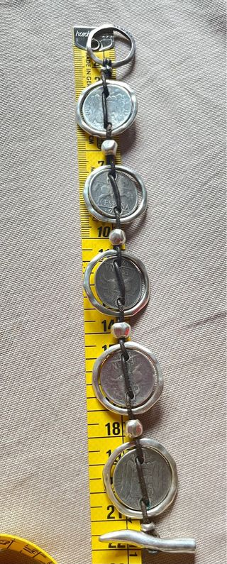 Pulsera Uno de 50 Monedas Plata y Cuero