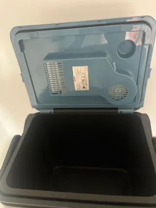 -Nevera portátil Igloo eléctrica 