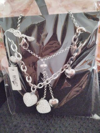 Conjunto Lotus Collar largo y Pulsera Corazones.