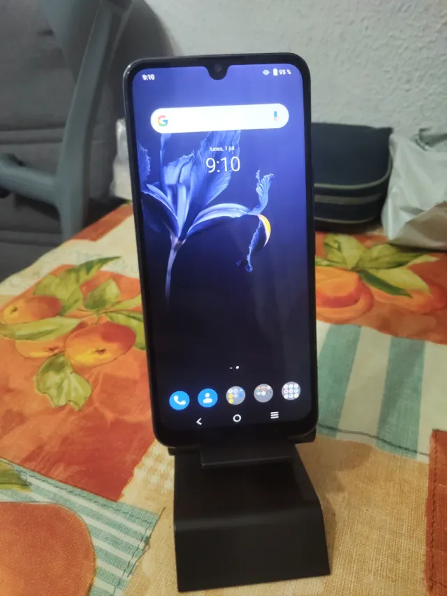 VIVO Y70 celeste con 8 GB di RAM e 128 GB ROM.