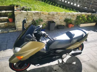 Yamaha TMAX 500