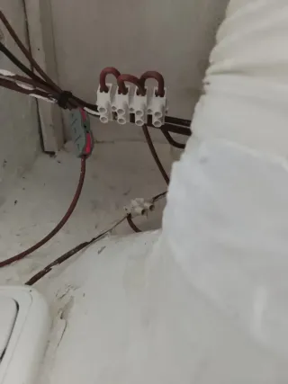 =Manitas a domicilio económico y con experiencia=