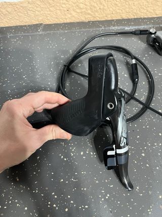 Maneta derecha 11v y pinza SRAM Force