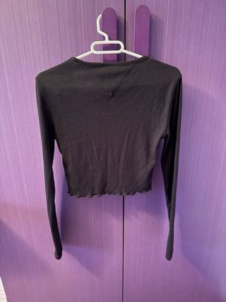 Top Tommy Jeans Negro Manga Larga