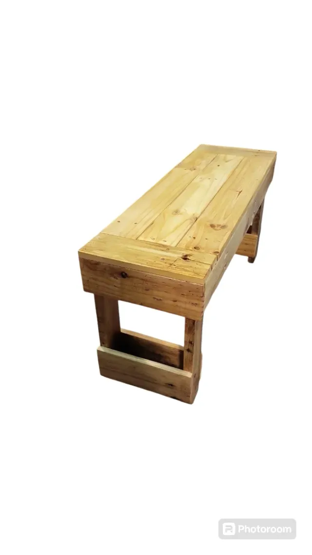 Panca rustica in legno