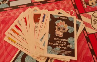 Monopoly LOL Surprise + Álbum Cromos