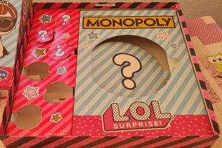 Monopoly LOL Surprise + Álbum Cromos
