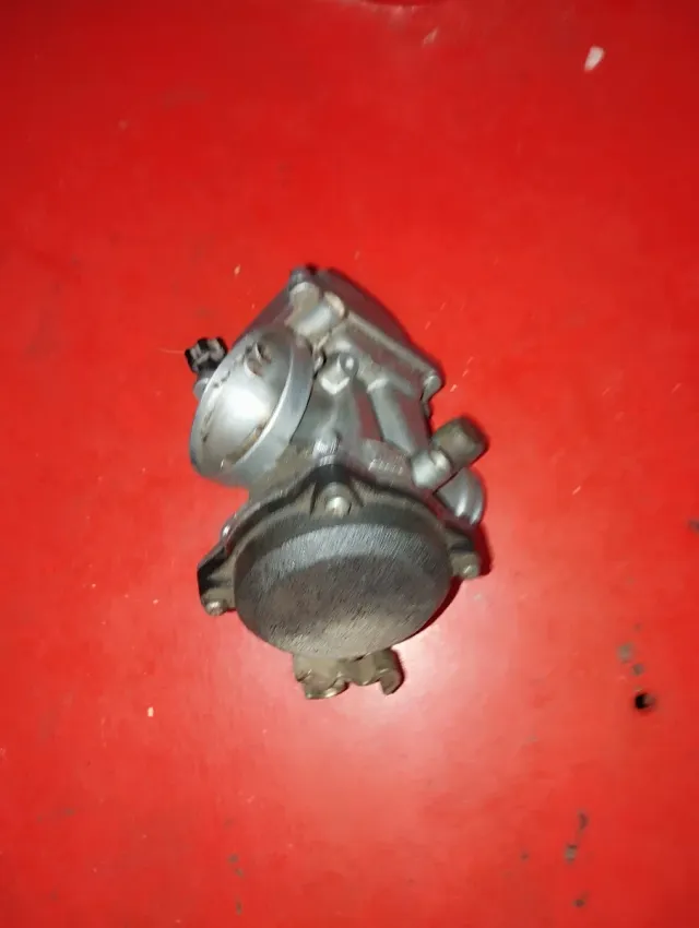 CARBURADOR KAWASAKI GSX 500 S  93 KEIHIN IZQUIERDO